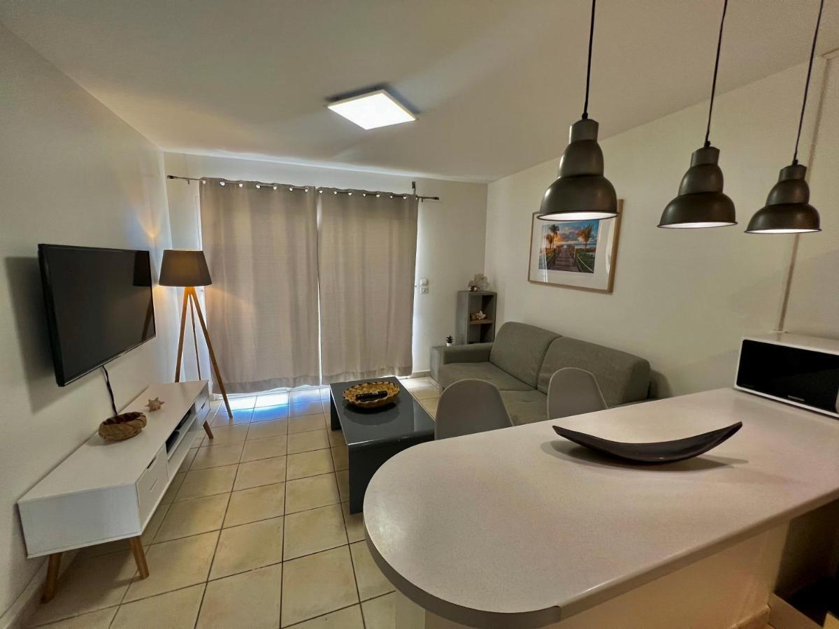 Appartement Au Bord De Mer Le Moule Exteriér fotografie
