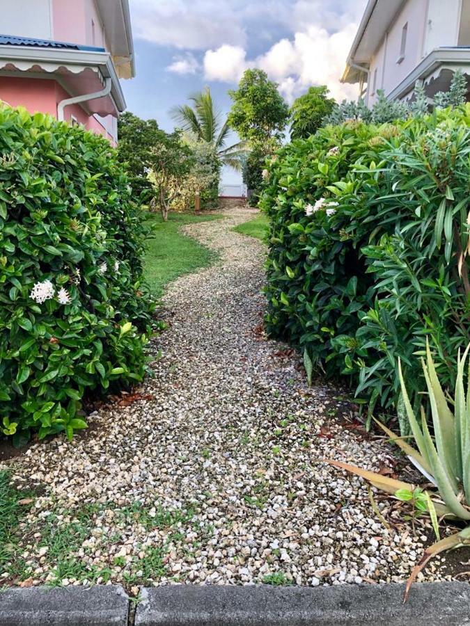 Appartement Au Bord De Mer Le Moule Exteriér fotografie