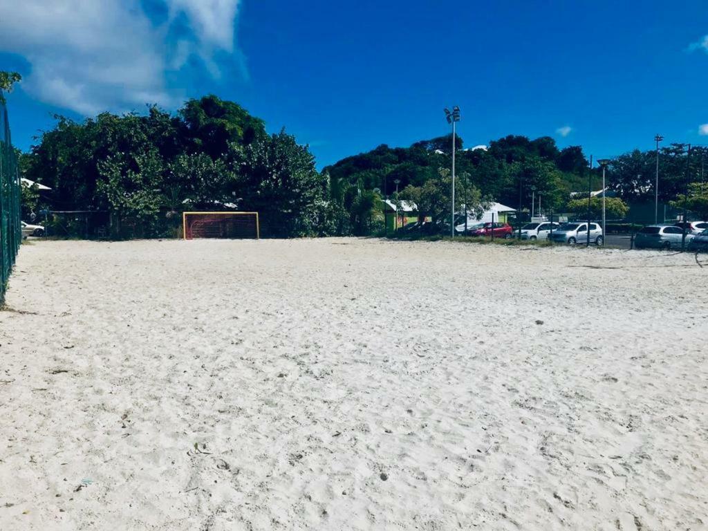 Appartement Au Bord De Mer Le Moule Exteriér fotografie