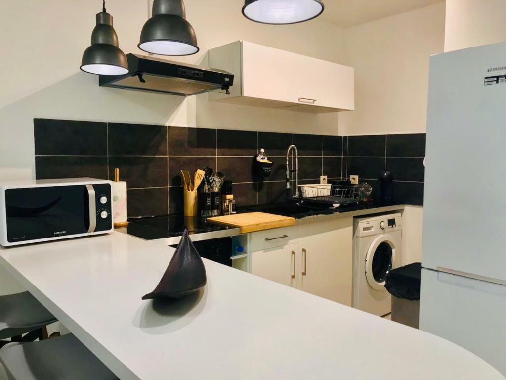Appartement Au Bord De Mer Le Moule Exteriér fotografie