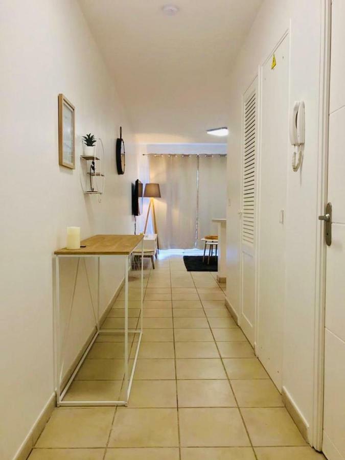 Appartement Au Bord De Mer Le Moule Exteriér fotografie